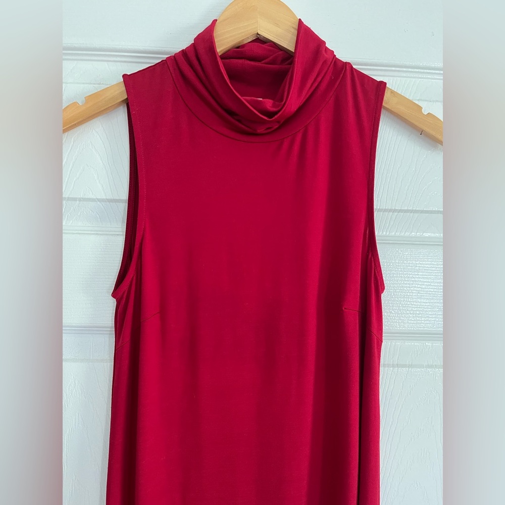 🌷Julie Brown dress Burgundy color turtleneck - Picture 2 of 9